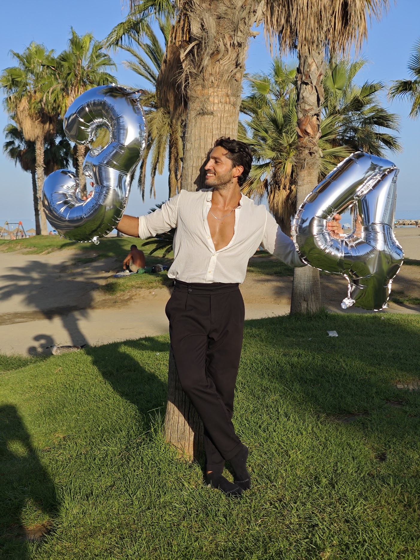 Celebrating my 34th birthday with friends at the beach